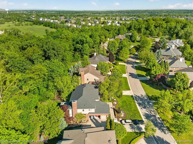 15639 Merion Court, Northville, MI 48168