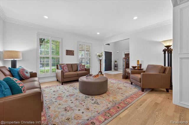 15639 Merion Court, Northville, MI 48168