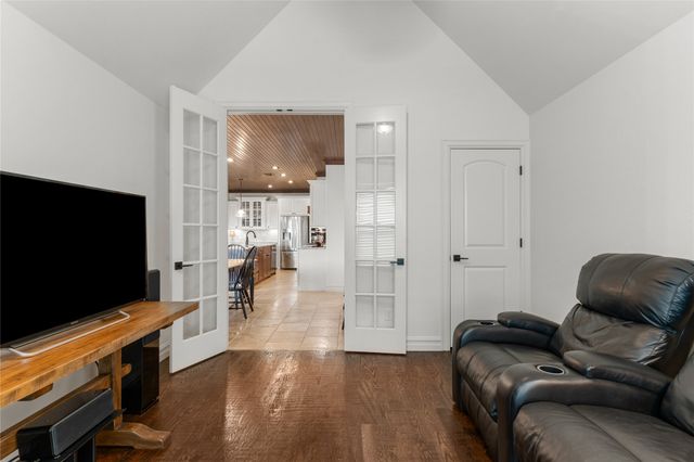 6614 S Willow Place, Broken Arrow, OK 74011