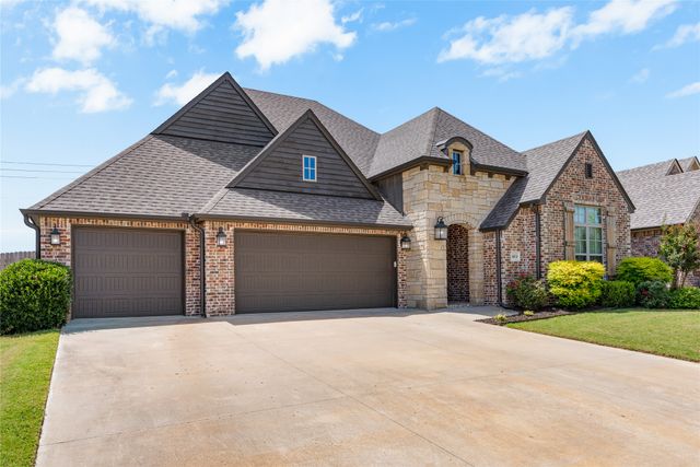 6614 S Willow Place, Broken Arrow, OK 74011