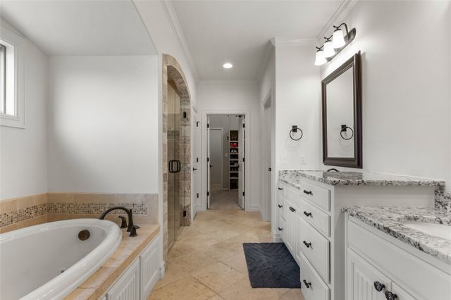 6614 S Willow Place, Broken Arrow, OK 74011