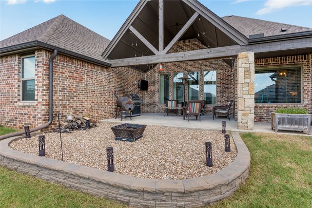 6614 S Willow Place, Broken Arrow, OK 74011