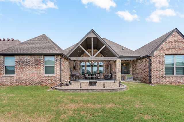 6614 S Willow Place, Broken Arrow, OK 74011