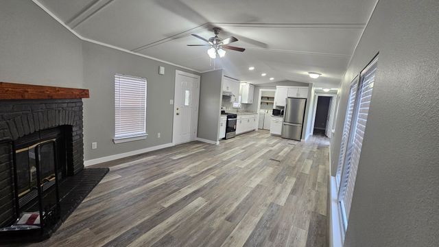 546 Ripy Road, Ponder, TX 76259