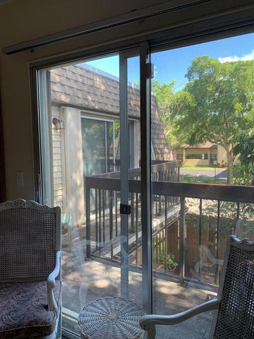 8115 SW 24 Th St 27d, North Lauderdale, FL 33068