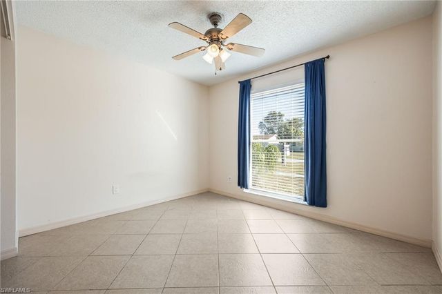 1091 Lovely LN, North Fort Myers, FL 33903