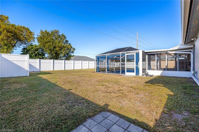 1091 Lovely LN, North Fort Myers, FL 33903