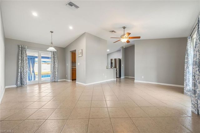 1091 Lovely LN, North Fort Myers, FL 33903