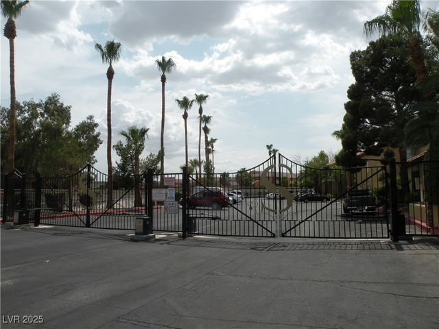 3135 South Mojave Road 260, Las Vegas, NV 89121