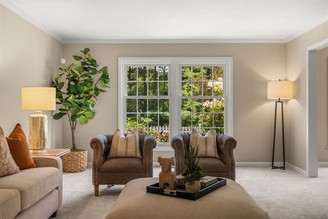 2464 Blueberry Lane, Ann Arbor, MI 48103