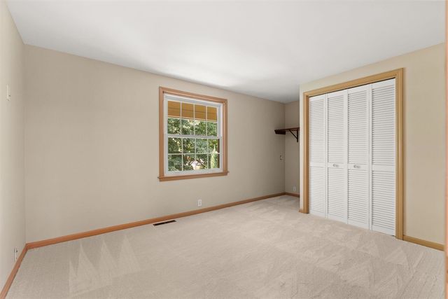 2464 Blueberry Lane, Ann Arbor, MI 48103