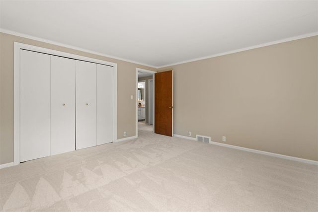 2464 Blueberry Lane, Ann Arbor, MI 48103