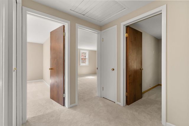 2464 Blueberry Lane, Ann Arbor, MI 48103