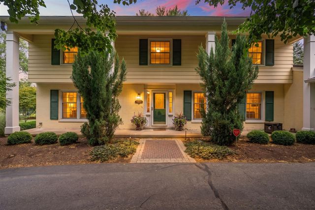 2464 Blueberry Lane, Ann Arbor, MI 48103
