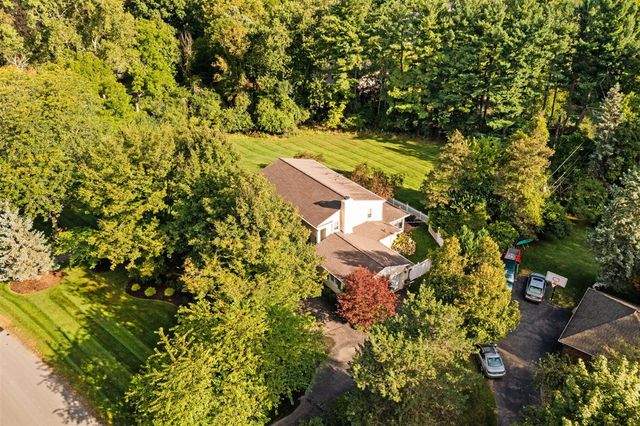 2464 Blueberry Lane, Ann Arbor, MI 48103
