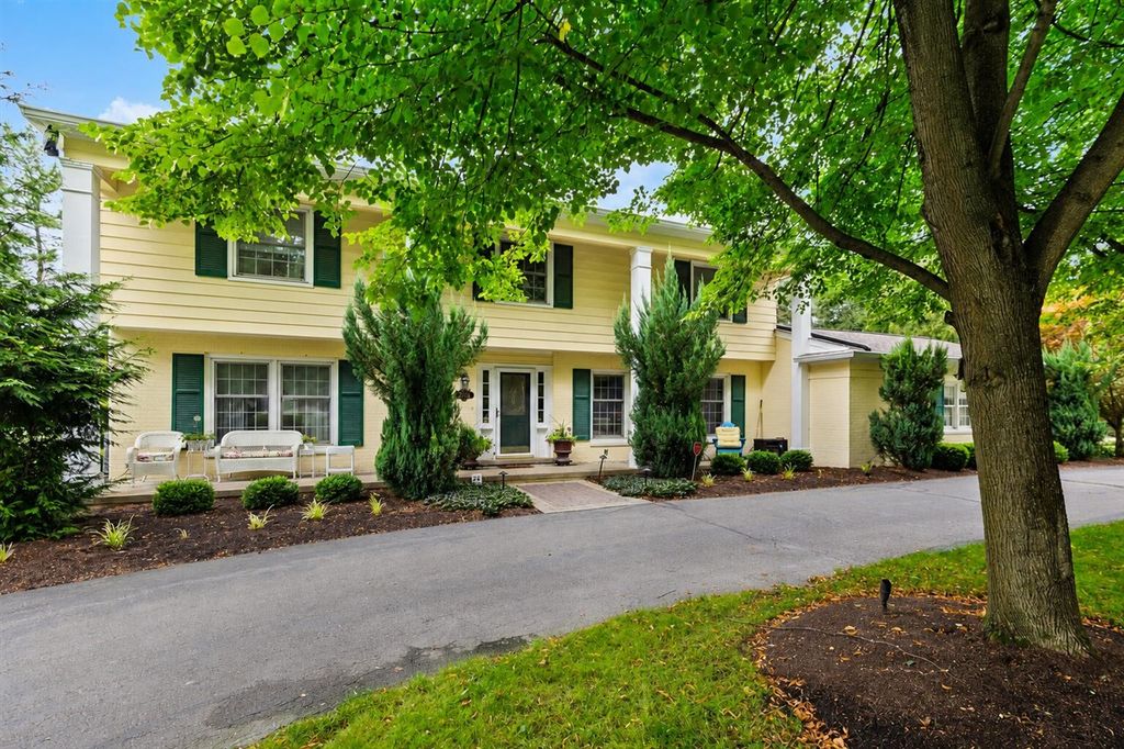 2464 Blueberry Lane, Ann Arbor, MI 48103
