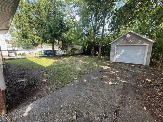3949 Jo Ann Drive, Cleveland, OH 44122