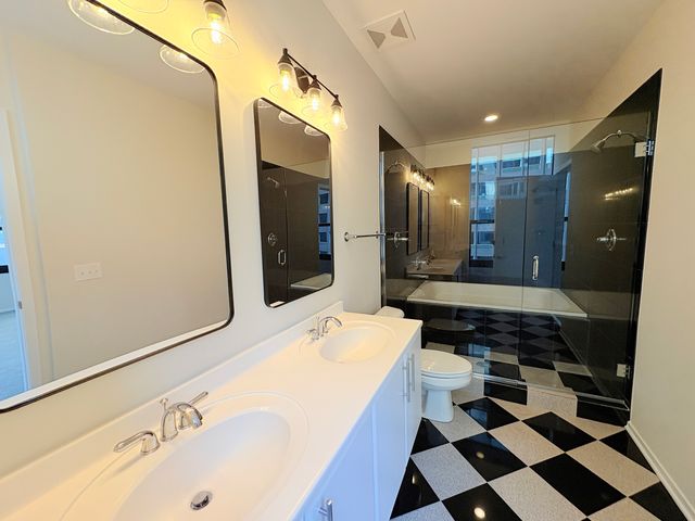 130 S Canal Street 9M, Chicago, IL 60606