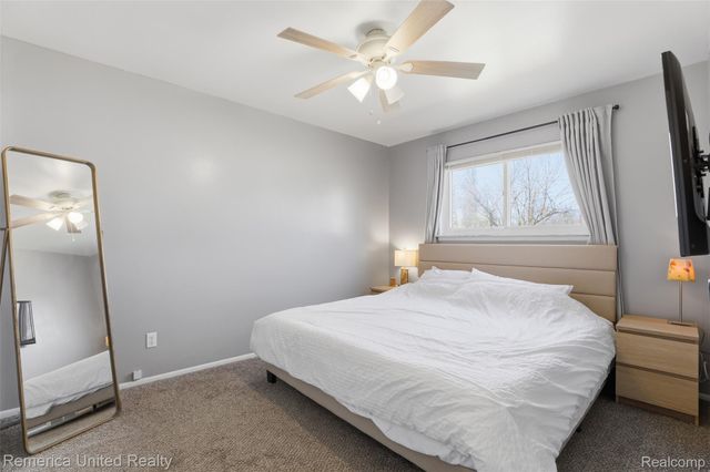 37256 Gilchrist Street, Westland, MI 48186