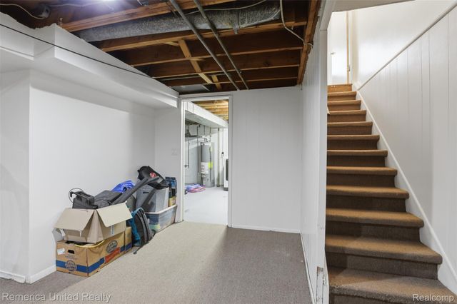 37256 Gilchrist Street, Westland, MI 48186