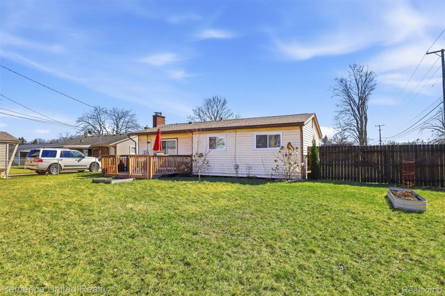 37256 Gilchrist Street, Westland, MI 48186