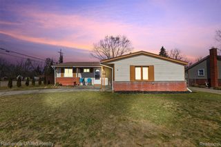 37256 Gilchrist Street, Westland, MI 48186