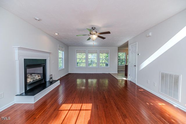 10 Wood Stream Trail, Sanford, NC 27332
