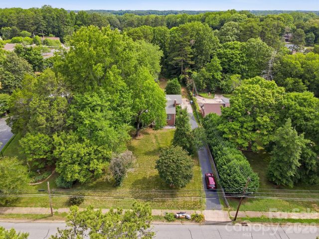 1616 Statesville Boulevard, Salisbury, NC 28144
