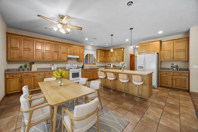 33480 Hemingway Avenue, Stacy, MN 55079