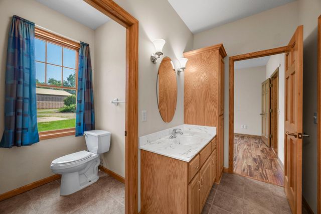 33480 Hemingway Avenue, Stacy, MN 55079