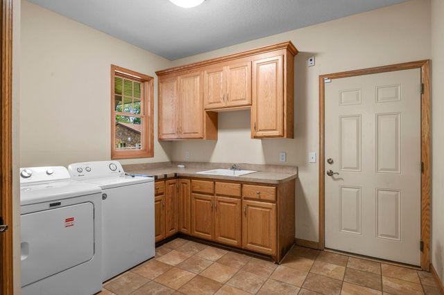 33480 Hemingway Avenue, Stacy, MN 55079