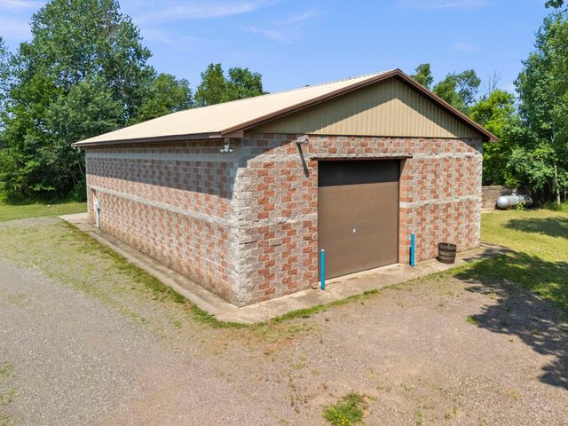 33480 Hemingway Avenue, Stacy, MN 55079