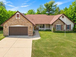 33480 Hemingway Avenue, Stacy, MN 55079
