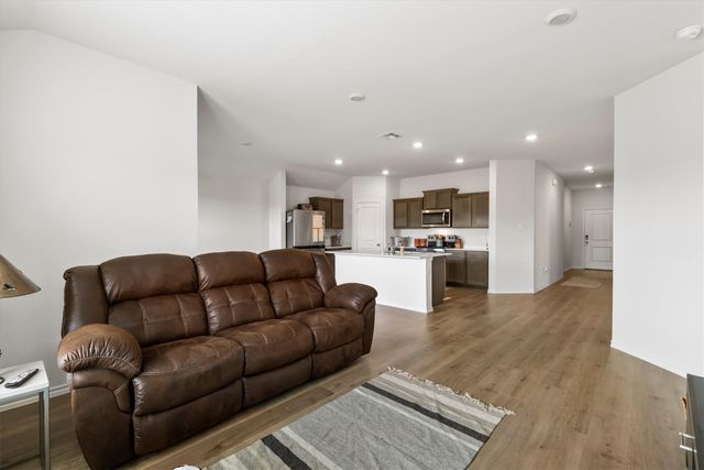 2518 Rockridge Drive, Crandall, TX 75114