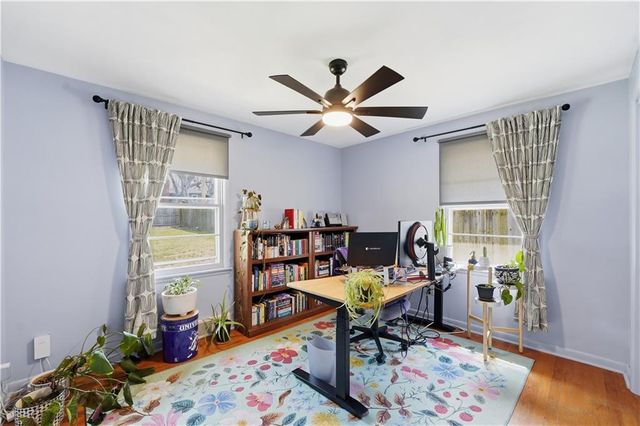 8221 Lamar Avenue, Prairie Village, KS 66208