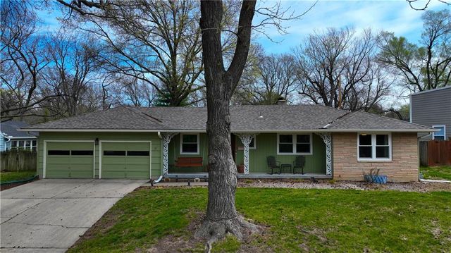 8221 Lamar Avenue, Prairie Village, KS 66208