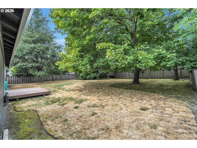 17905 Nw ARCADIA St, Portland, OR 97229
