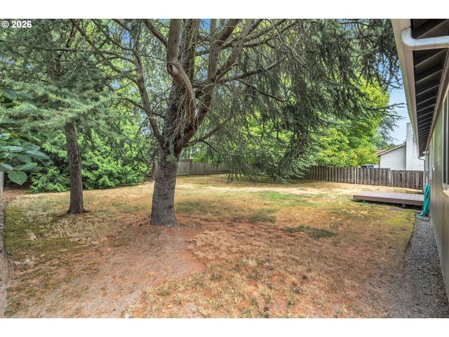 17905 Nw ARCADIA St, Portland, OR 97229