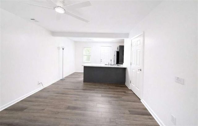 839 Commodore Drive, Atlanta, GA 30318