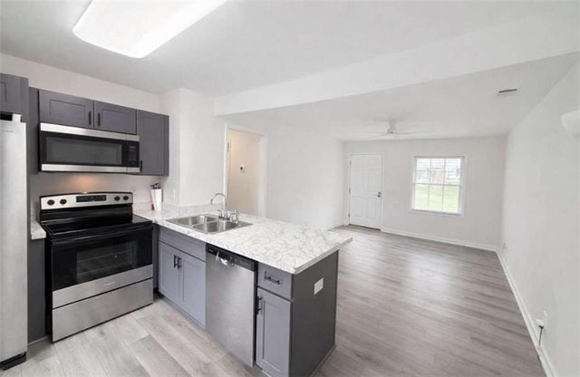 839 Commodore Drive, Atlanta, GA 30318