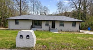 839 Commodore Drive, Atlanta, GA 30318