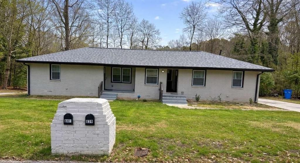 839 Commodore Drive, Atlanta, GA 30318