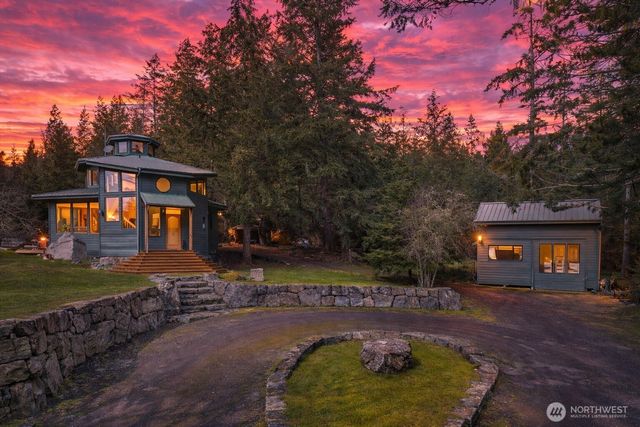 1062 Yacht Haven Road, Friday Harbor, WA 98250