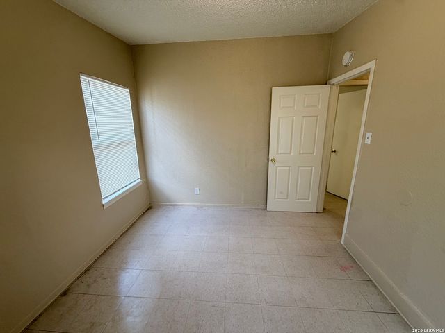 126 ALLENHURST ST, San Antonio, TX 78227