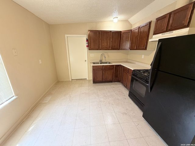 126 ALLENHURST ST, San Antonio, TX 78227