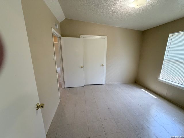 126 ALLENHURST ST, San Antonio, TX 78227