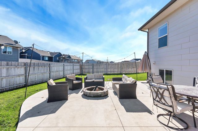 11314 W Wilkinson Ct, Maize, KS 67101