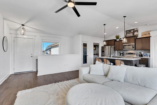 11314 W Wilkinson Ct, Maize, KS 67101