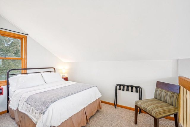 W9350 County Road V, Poynette, WI 53955