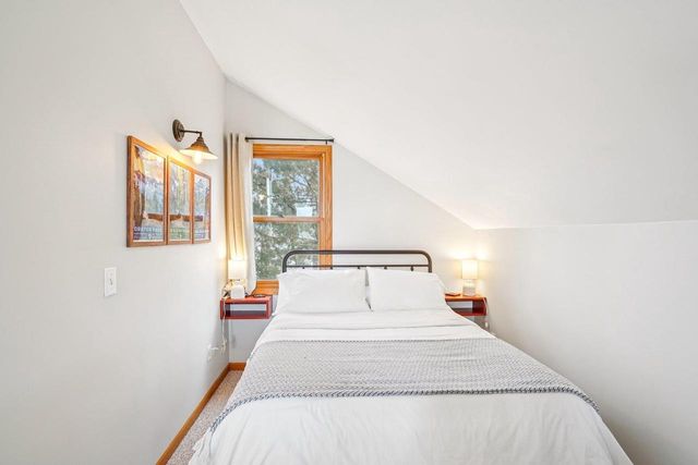 W9350 County Road V, Poynette, WI 53955